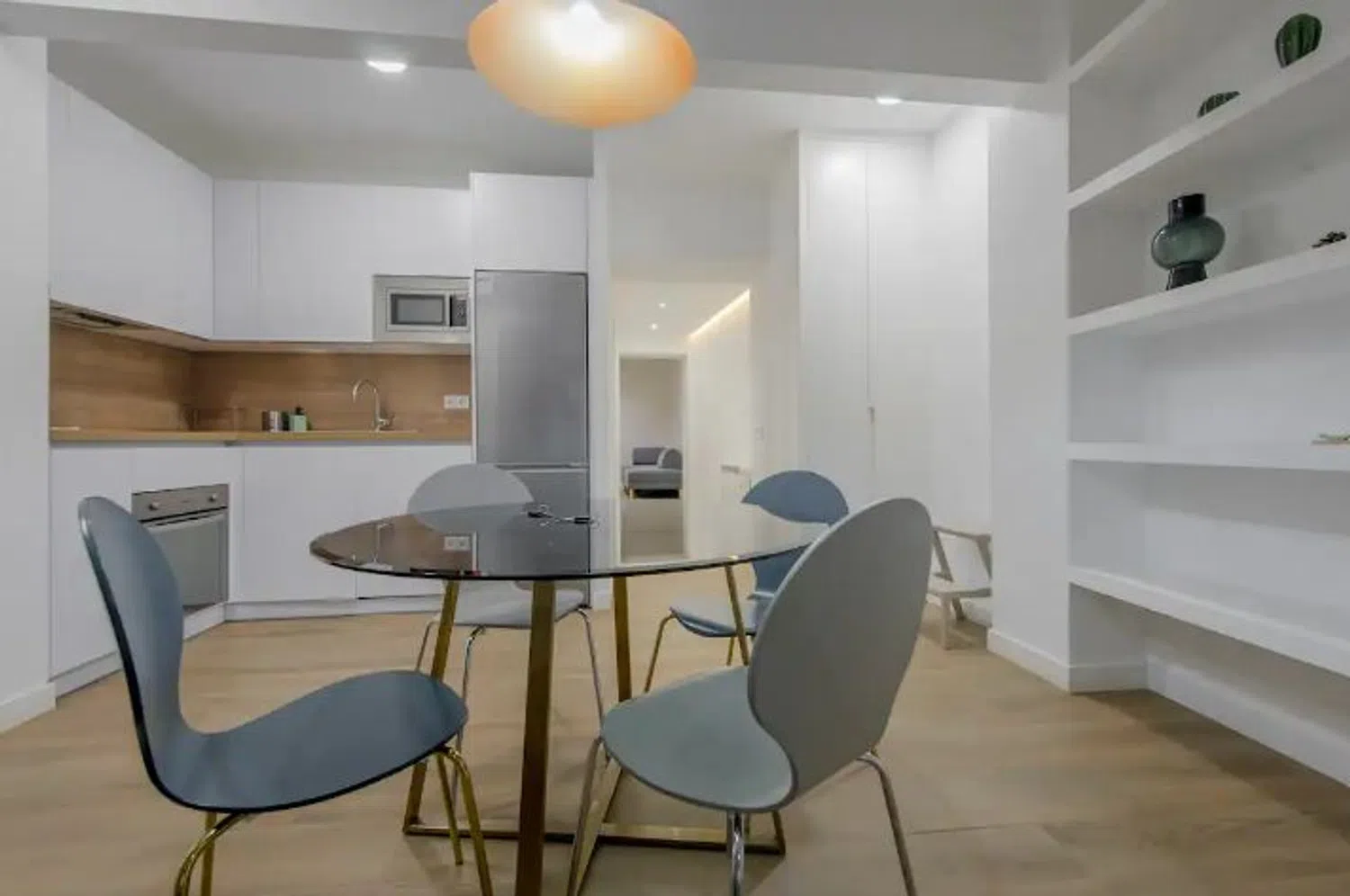 Piso en calle Alcázar de San Juan, 11 - Foto 2