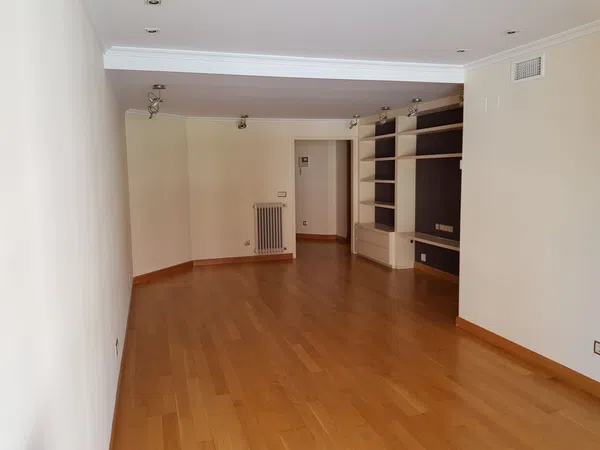 Piso en avenida de la Gran Vía de Hortaleza, 5