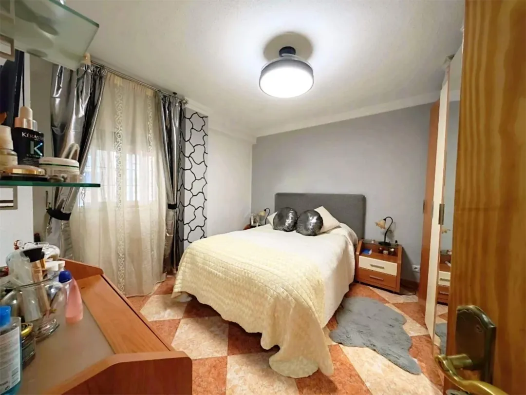 Piso en  Calle Llanonillos 2 - Foto 8