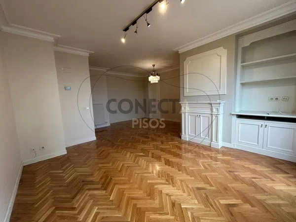Piso en Calle de San Esteban, 1 - Foto 1