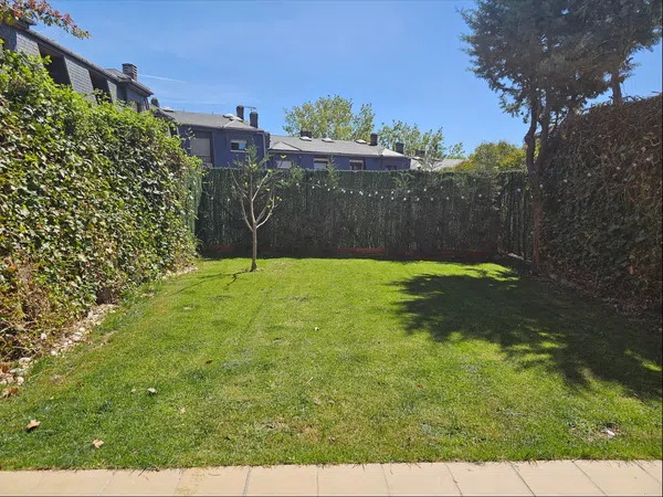 Chalet pareado en calle Medinaceli, 5 - Foto 7