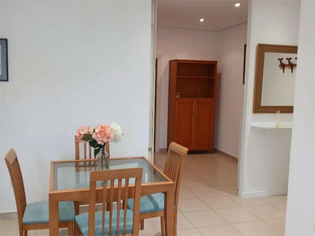 Piso en  Avenida Castañeda 15 - Foto 2