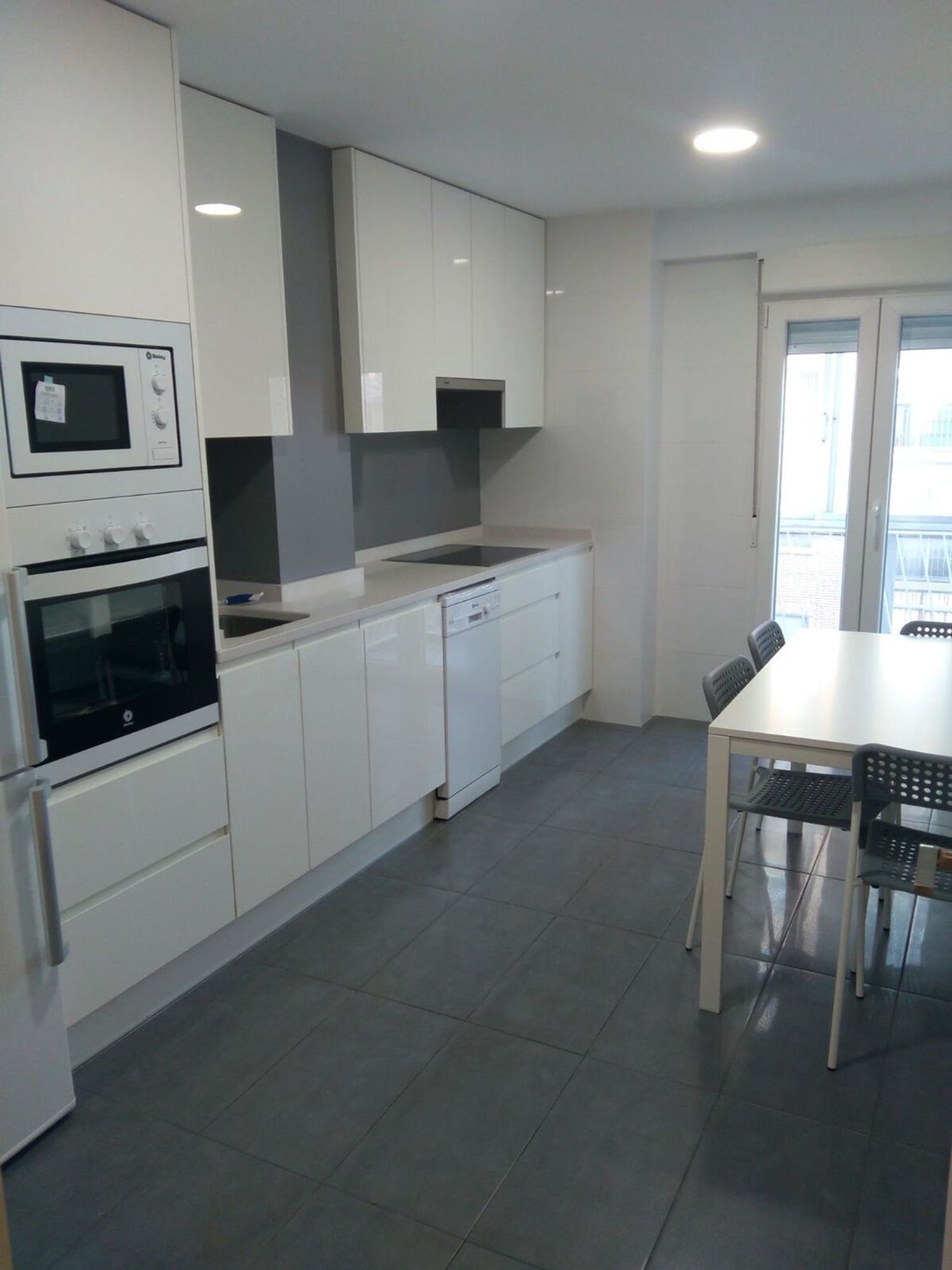 Piso en Plaza Foramontanos, 1 , 4, Gamonal - San Bruno - G9 - Foto 7