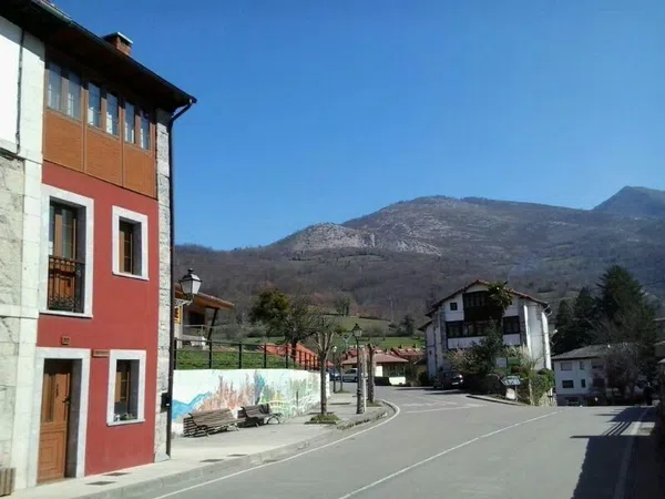 Casa de pueblo en Carretera General, 34 - Foto 5