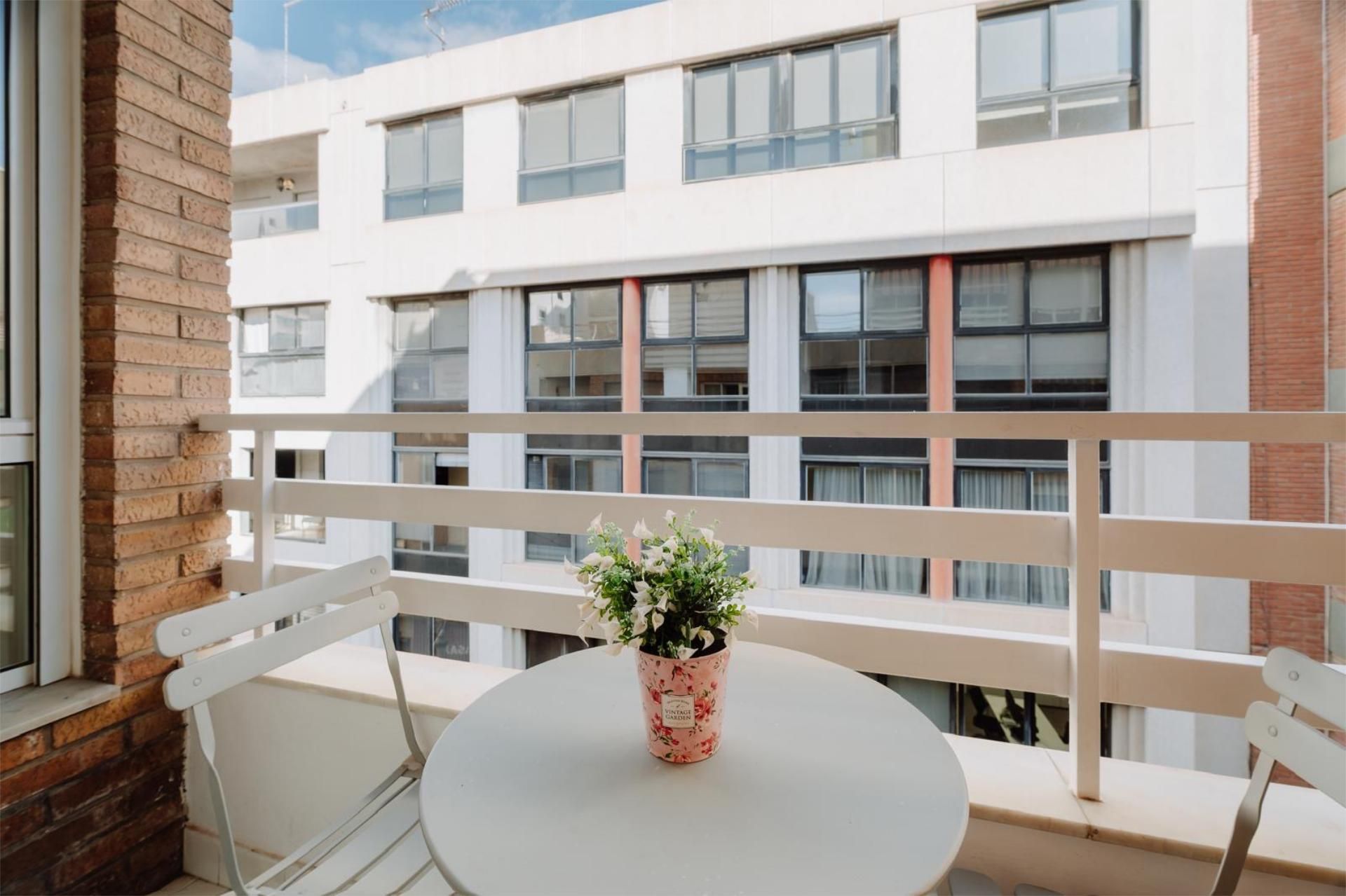 Piso en  Calle de Álvarez Sereix 5 - Foto 3