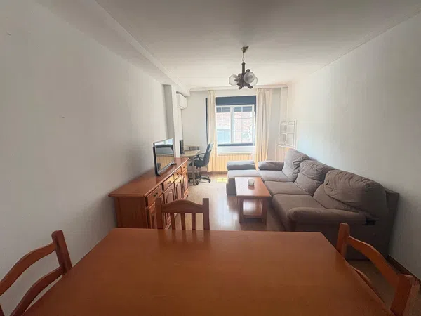 Piso en Puerta de Cuartos - Avda. de Portugal - Foto 1
