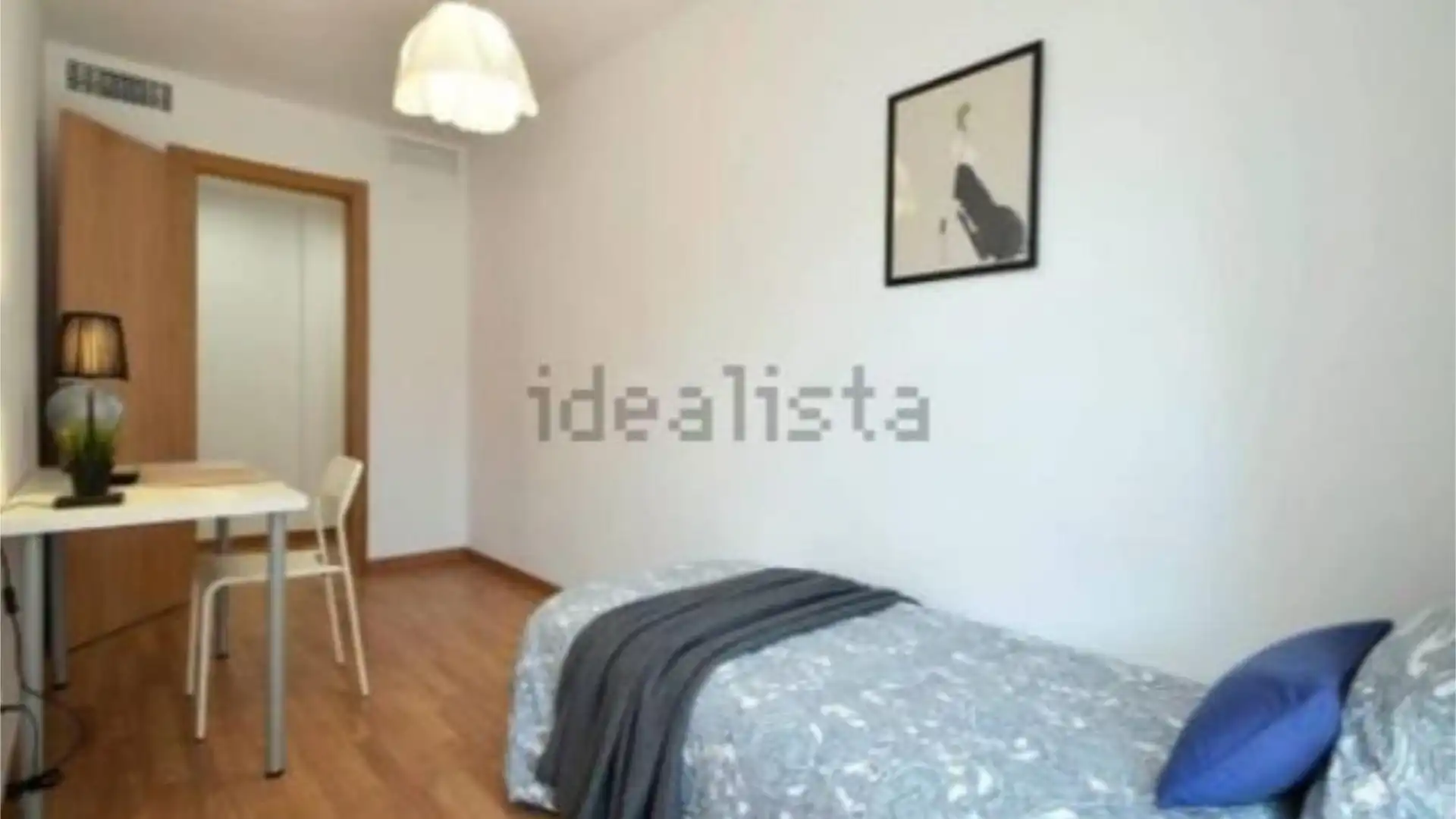 Piso en  Carrer de Ponent 161 - Foto 3