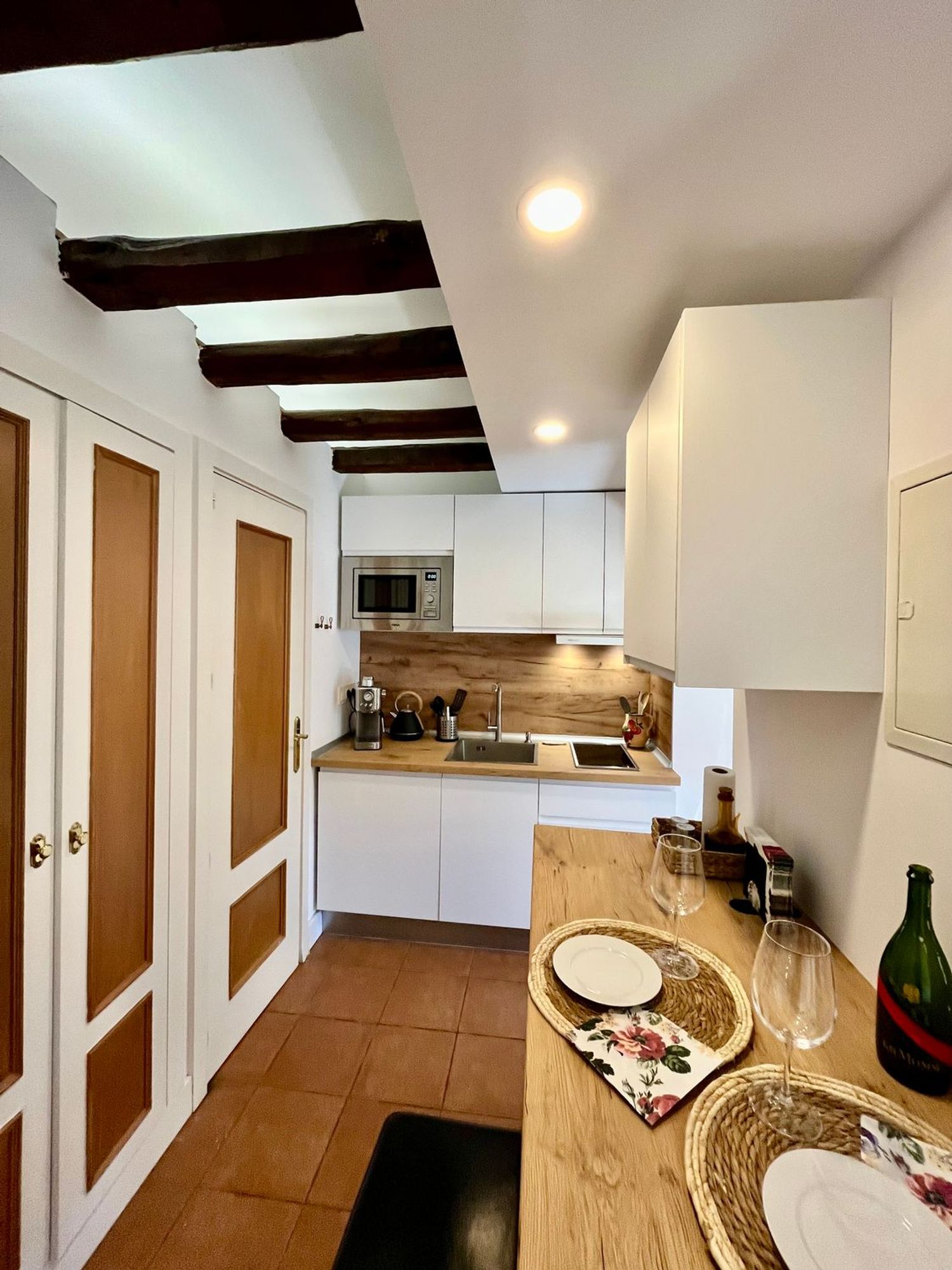 Estudio en calle de Santa Clara, 10 - Foto 1