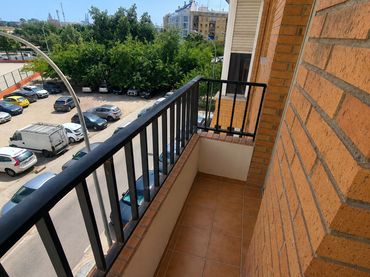 Piso en  Carrer de Joan Baptista Llovera 20 - Foto 4