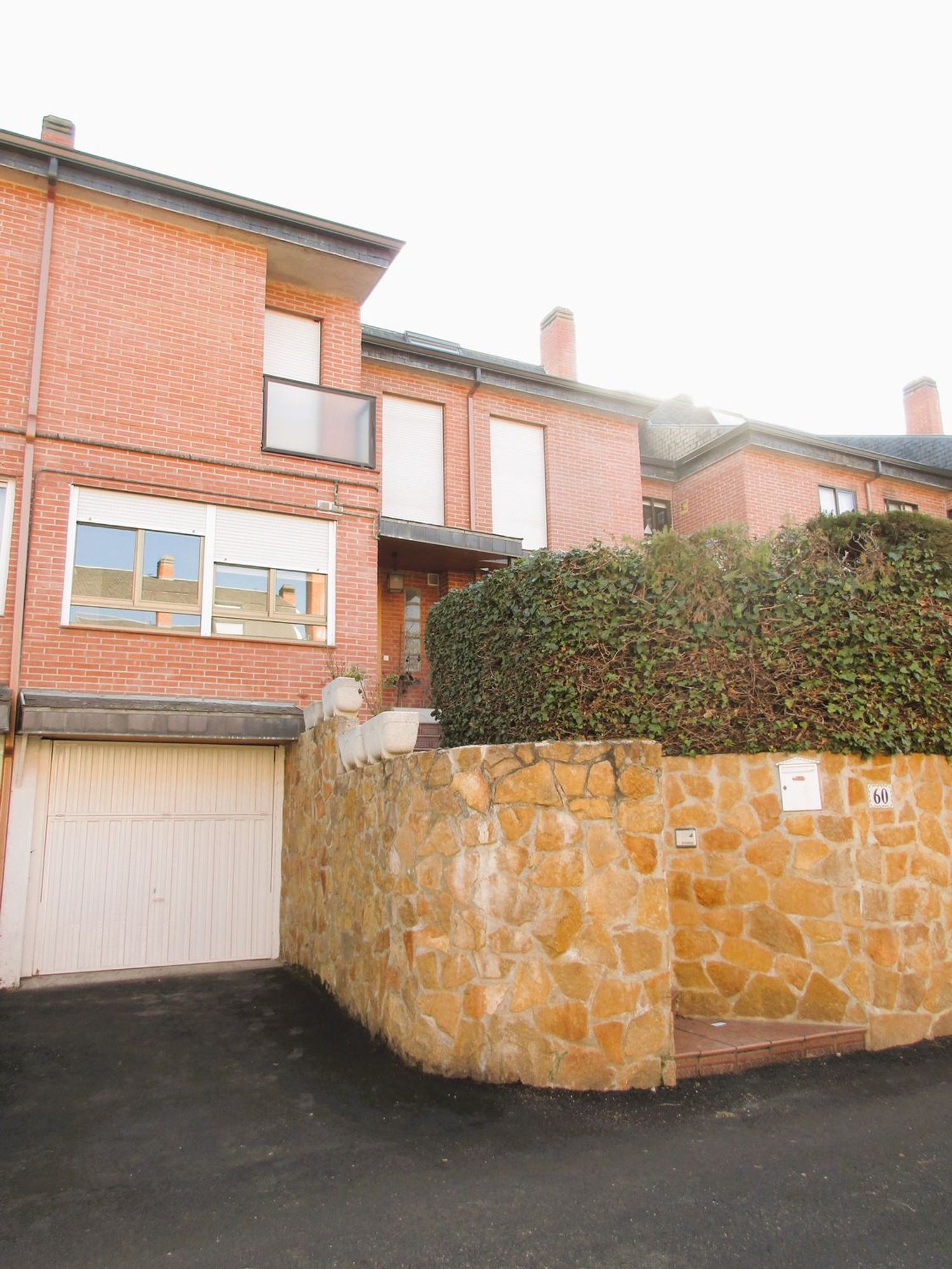 Chalet adosado en Calle Ancla, Somosaguas - Foto 2