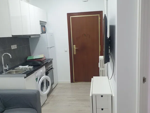 Piso en calle de Fernández de los Ríos, 77