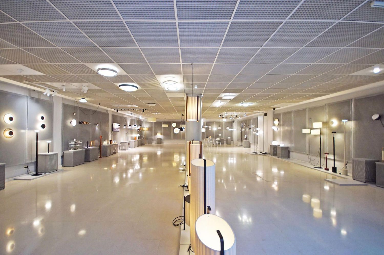 Nave en Calle Arquímedes - Foto 25