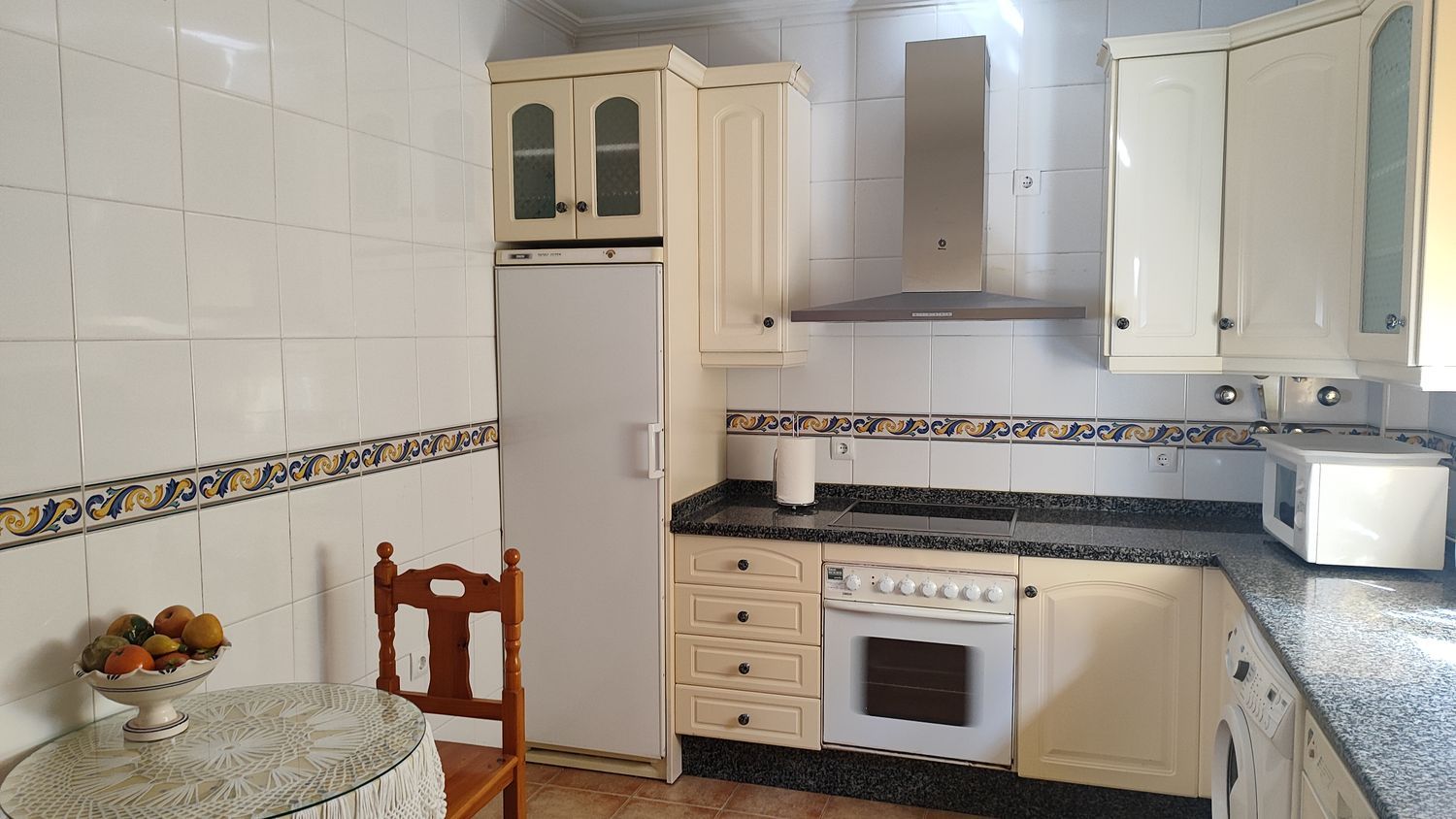 Chalet pareado en Gines - Foto 11