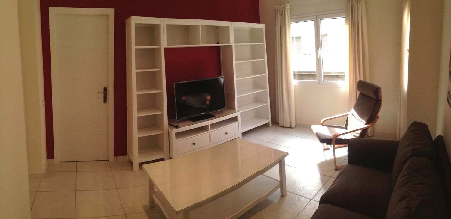 Piso en calle la Naval, 77