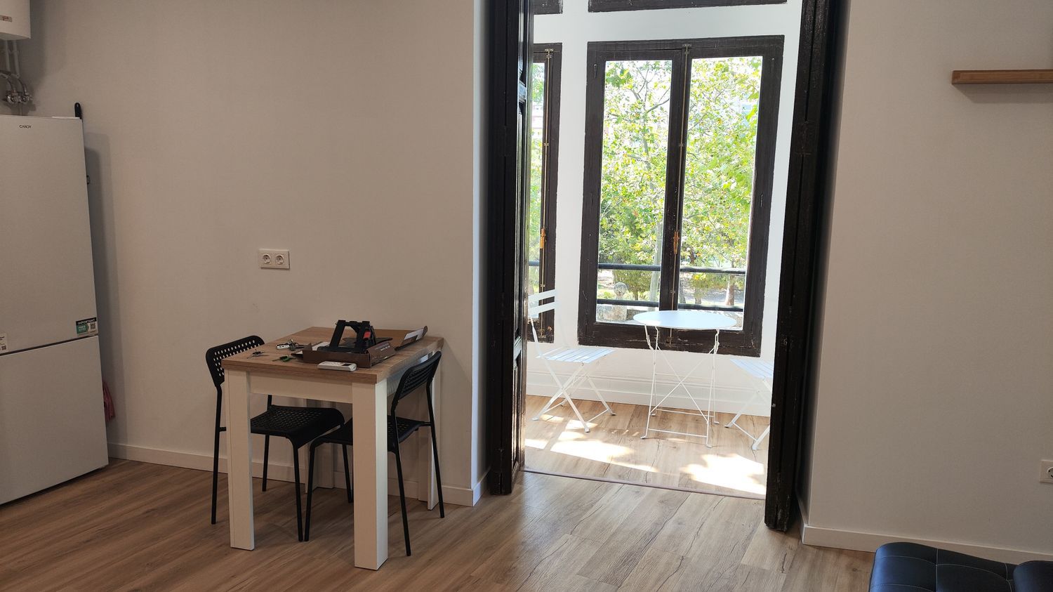 Estudio en calle guillem de castro, 140