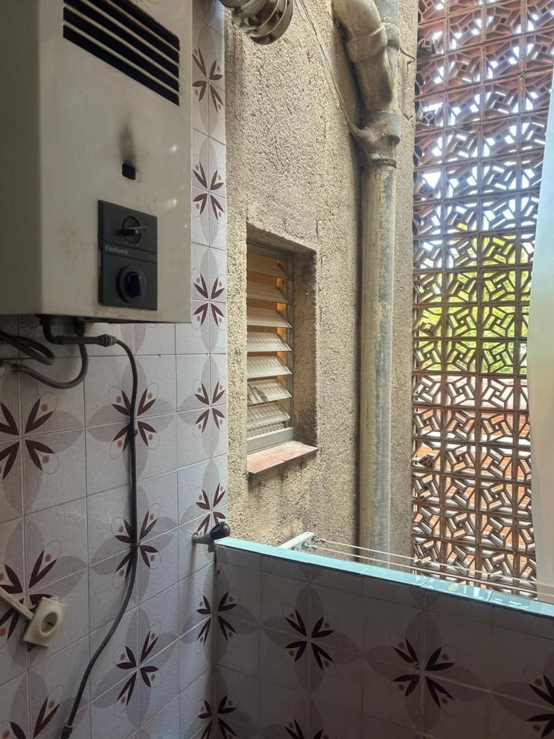 Piso en avenida Avinguda de Frederic Rahola 64 - Foto 4