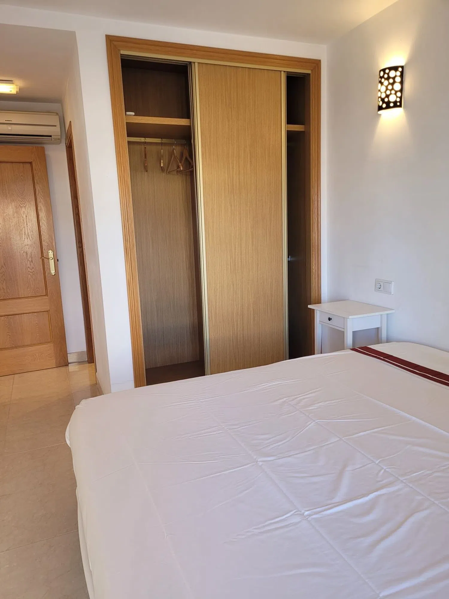 Piso en calle Llacuna de Sanabria, 5 - Foto 8