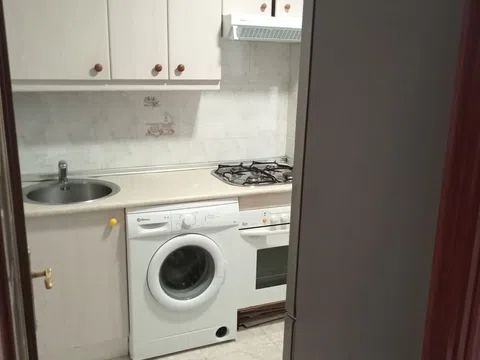 Piso en calle Corregidor Senor de la Elipa, 16