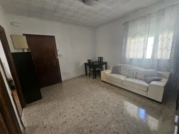 Piso en  Calle Teniente Salvio Ravassa 1 - Foto 1