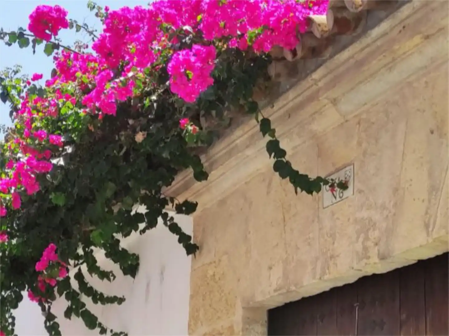 Apartamento en  Calle Valderrama 6 - Foto 1