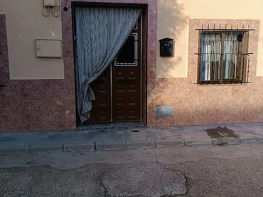 Casa adosada en  Avenida del Imperio Romano 74 - Foto 1