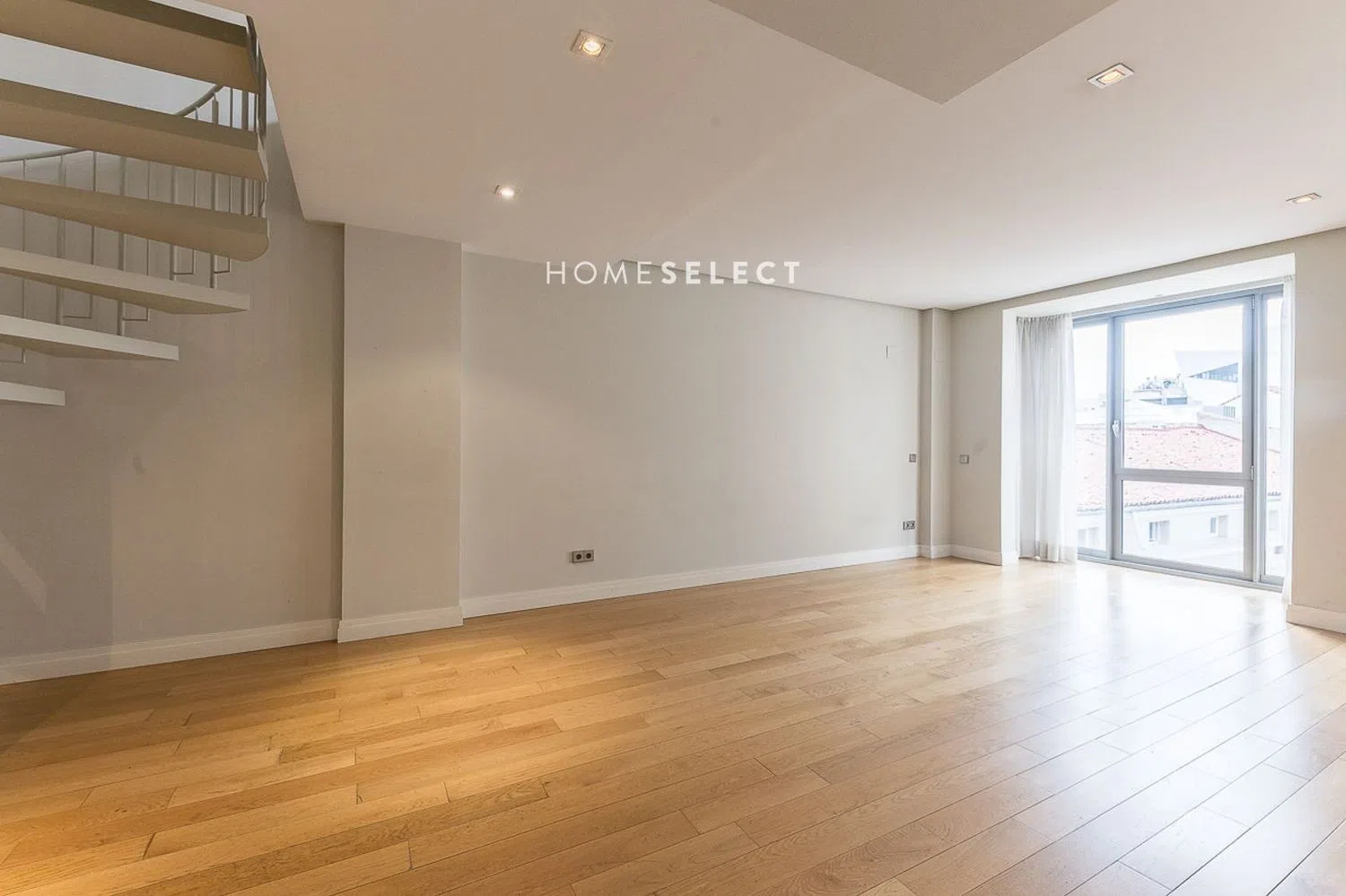 Ático en calle de Hermosilla - Foto 4