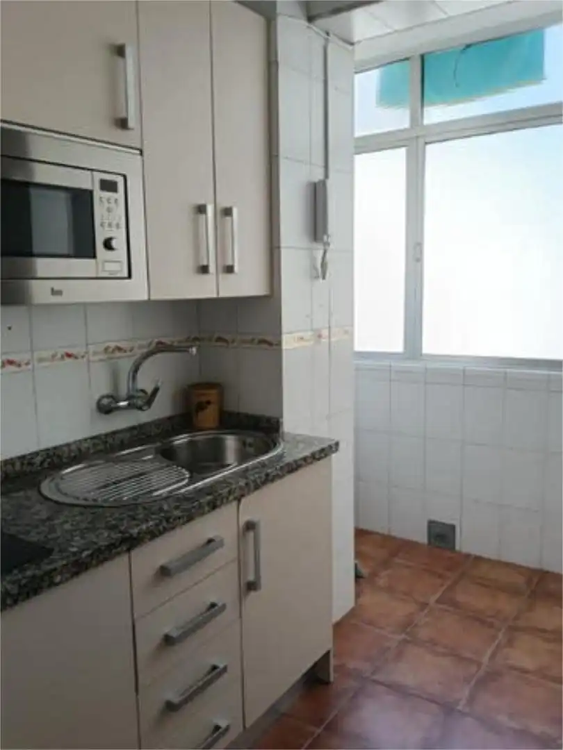 Piso en El Juncal - Foto 6