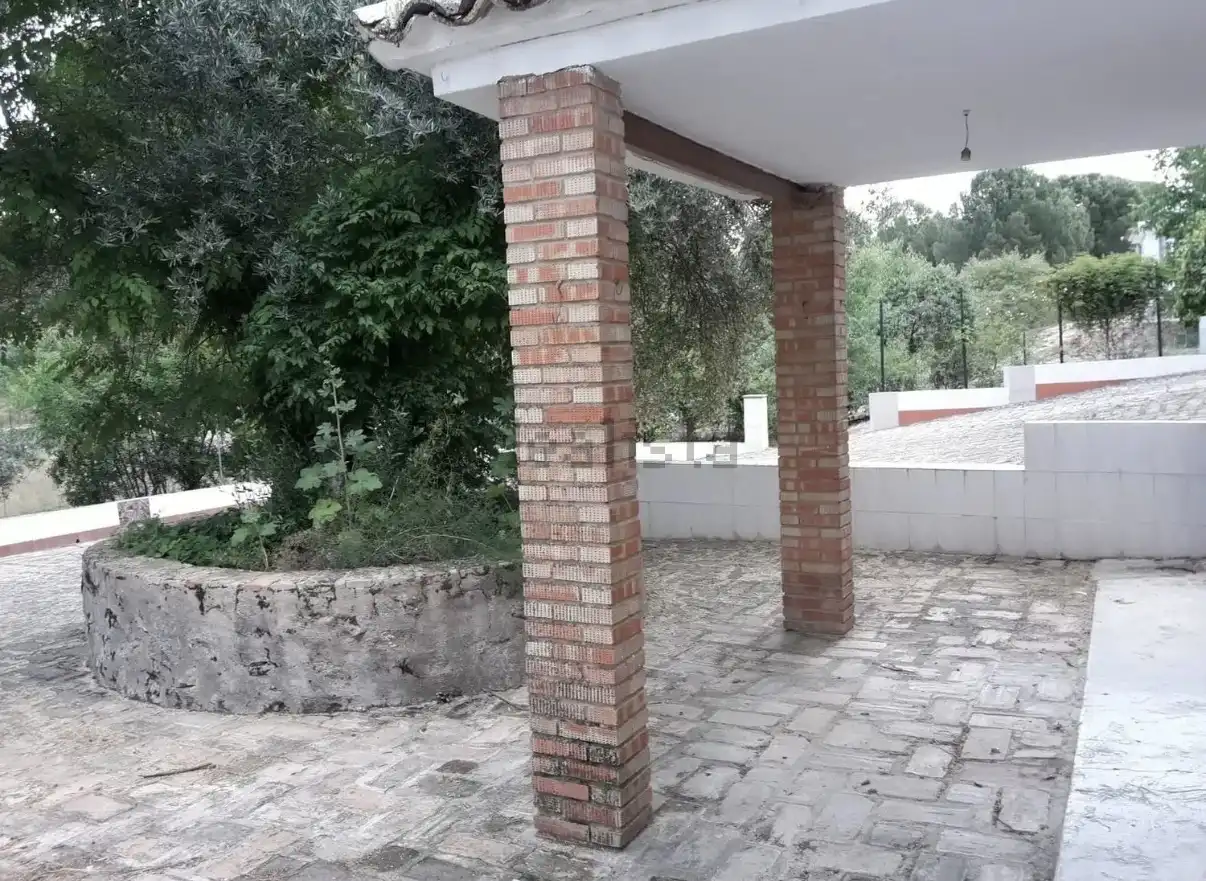 Finca rústica en  Avenida de Andalucía 7 - Foto 2