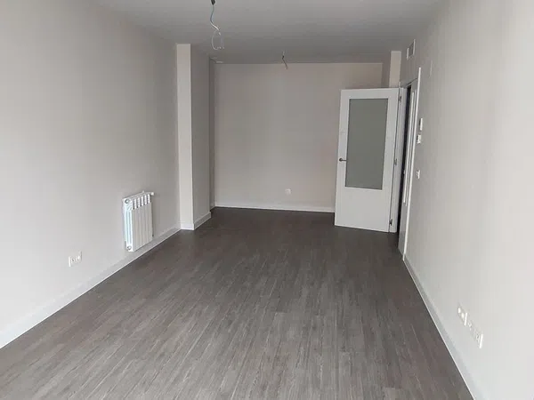 Piso en Calle Luis García Berlanga, 1 - Foto 2