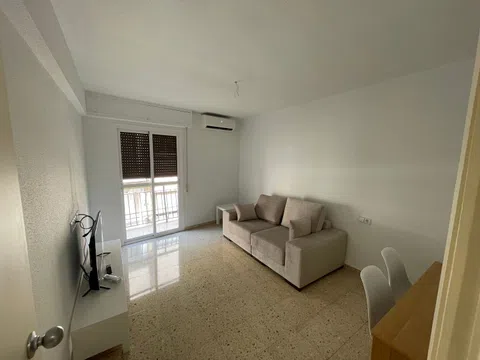 Piso en calle Luisa Aledo, 6