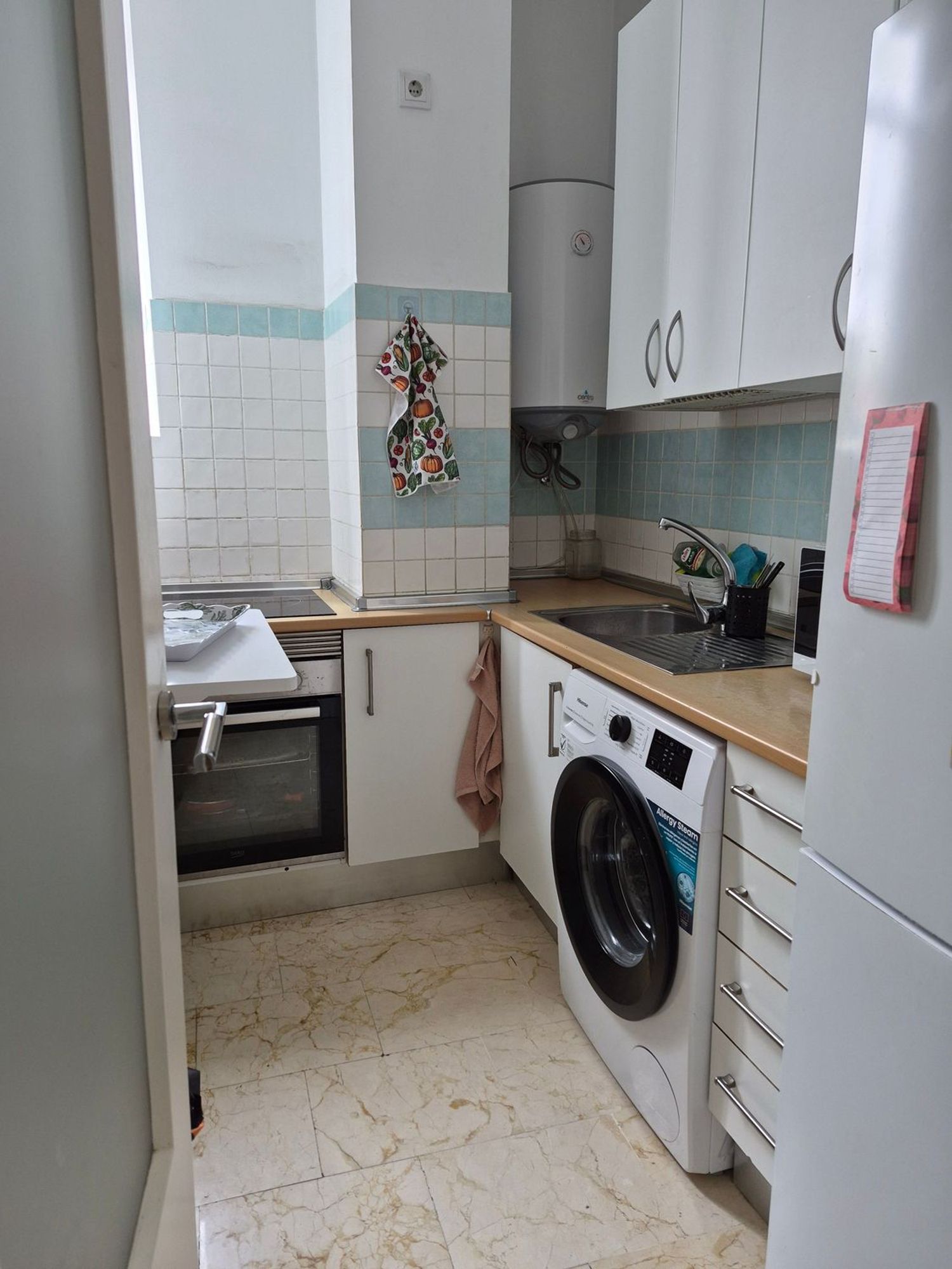 Alquiler de piso en Calle Beatriz de Suabia, 2 - Foto 9