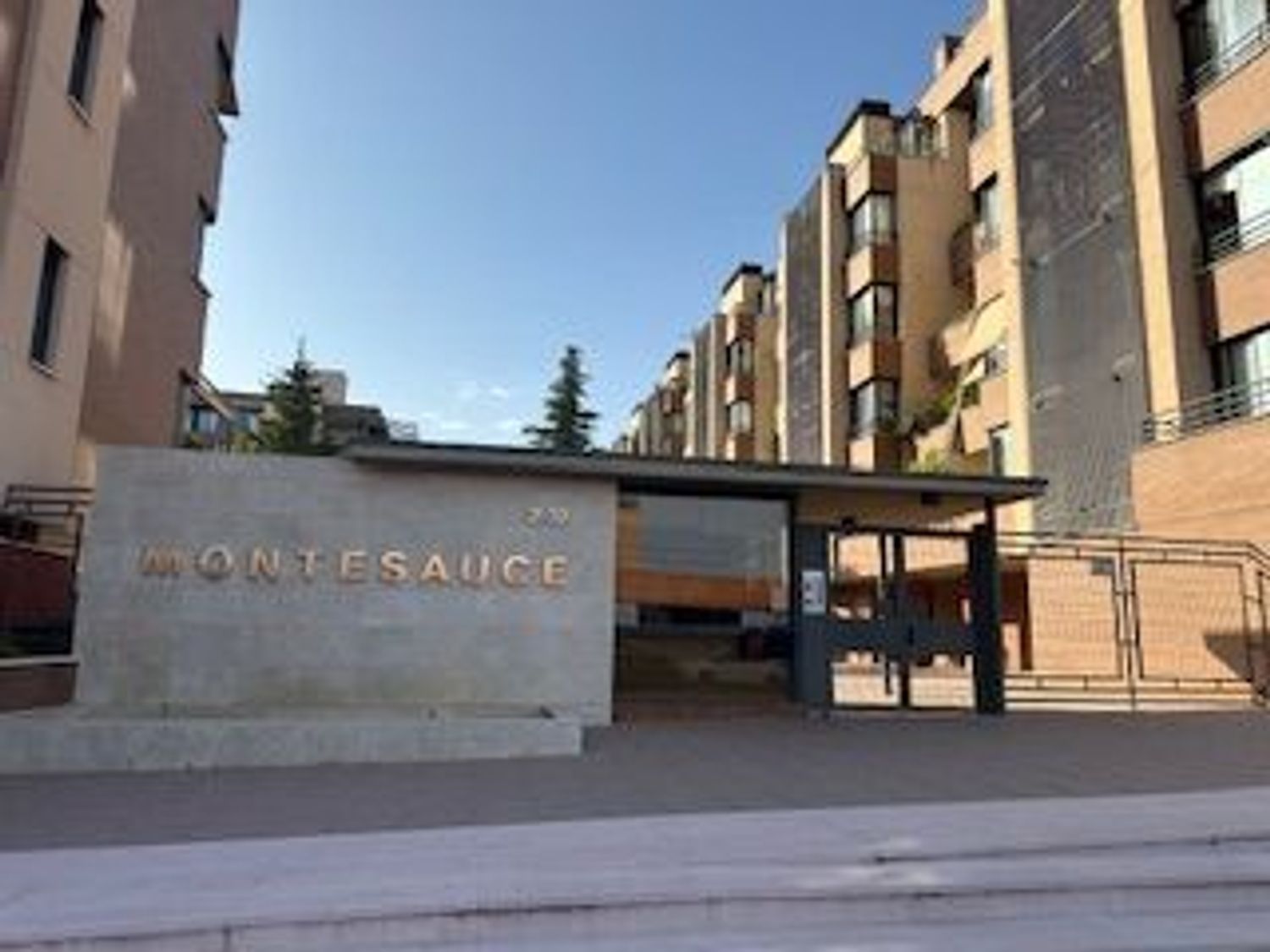 Piso en calle de Padornelo, 26 - Foto 1