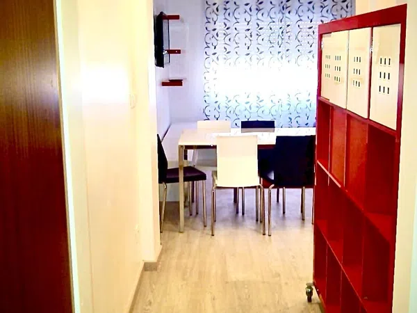 Piso en Calle San Melchor García Sampedro, 64 - Foto 2