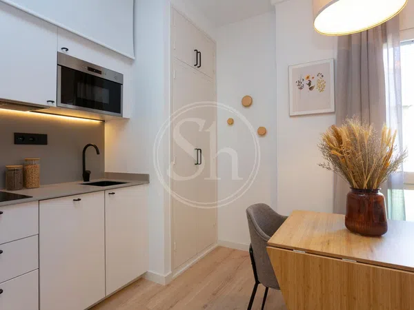 Estudio en Avenida del Paral·lel, El Raval - Foto 5