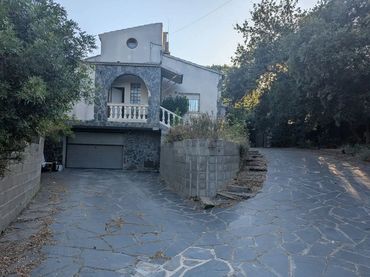 Chalet en  Carrer Vallès 18 - Foto 1