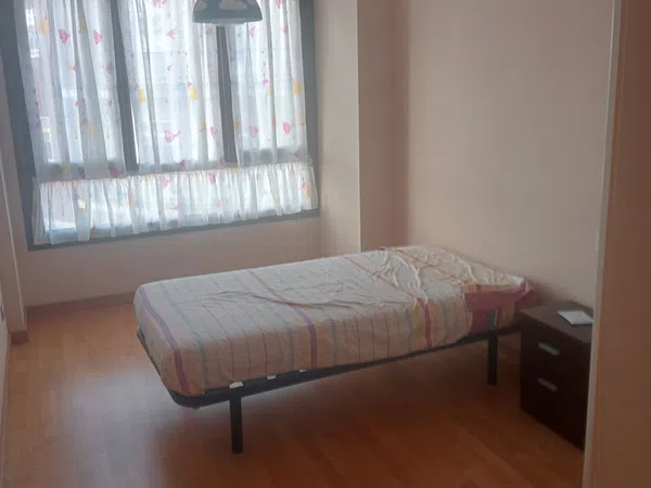 Piso en Valencia de Don Juan - Foto 2