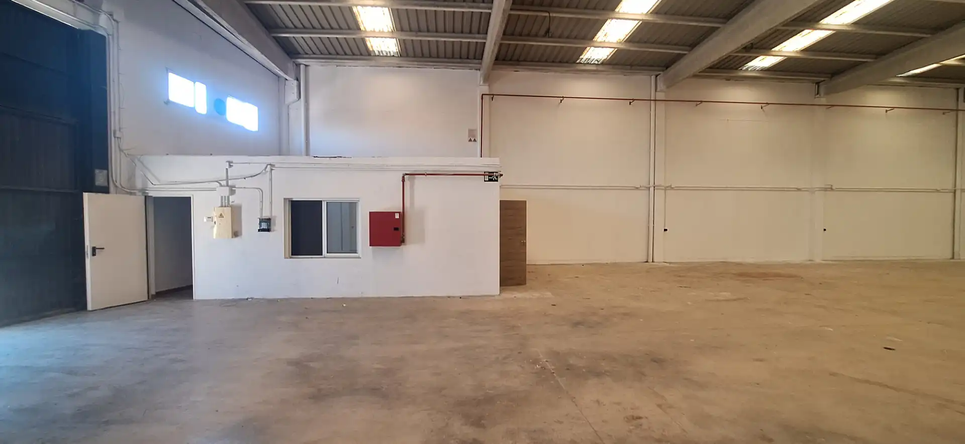 Nave Industrial en  Carrer Séquia de Faitanar 42 - Foto 4