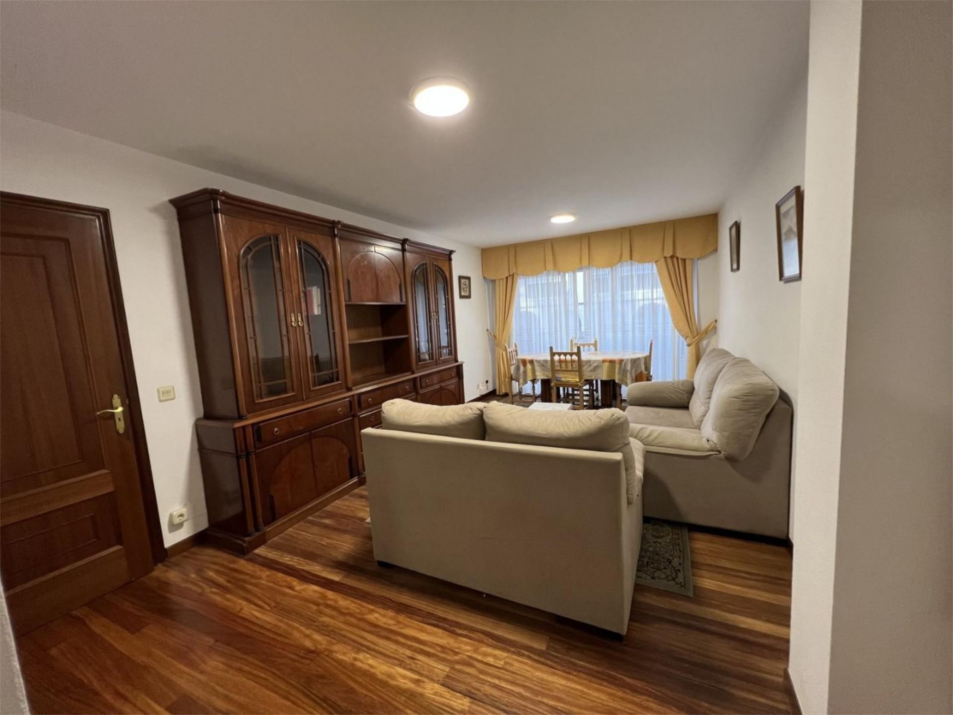 Piso en  Avenida de Rosalía de Castro 36 - Foto 16