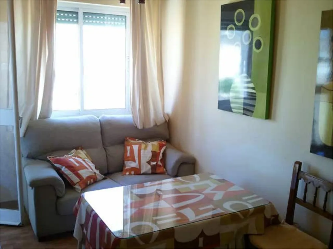 Piso en Capuchinos - Foto 2