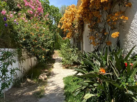 Casa independiente en calle Geranios, 60