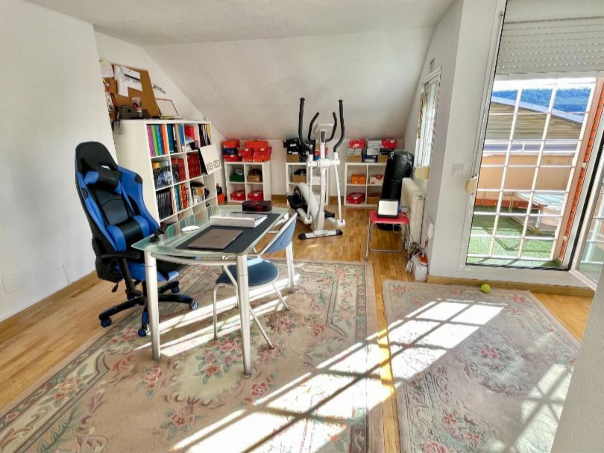 Chalet en Alcalá de Henares - Foto 36