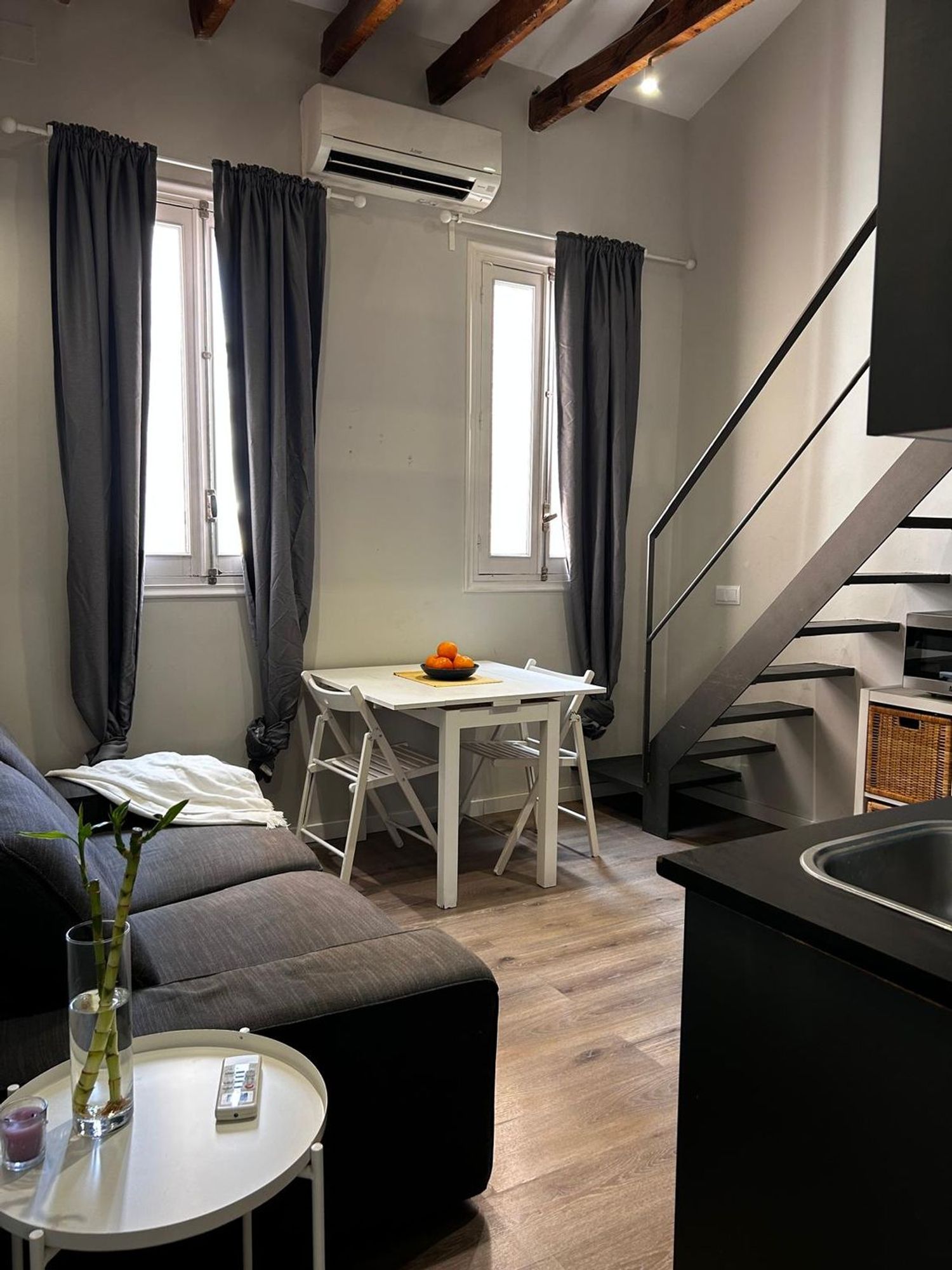 Piso en calle de Andrés Mellado, 54 - Foto 1