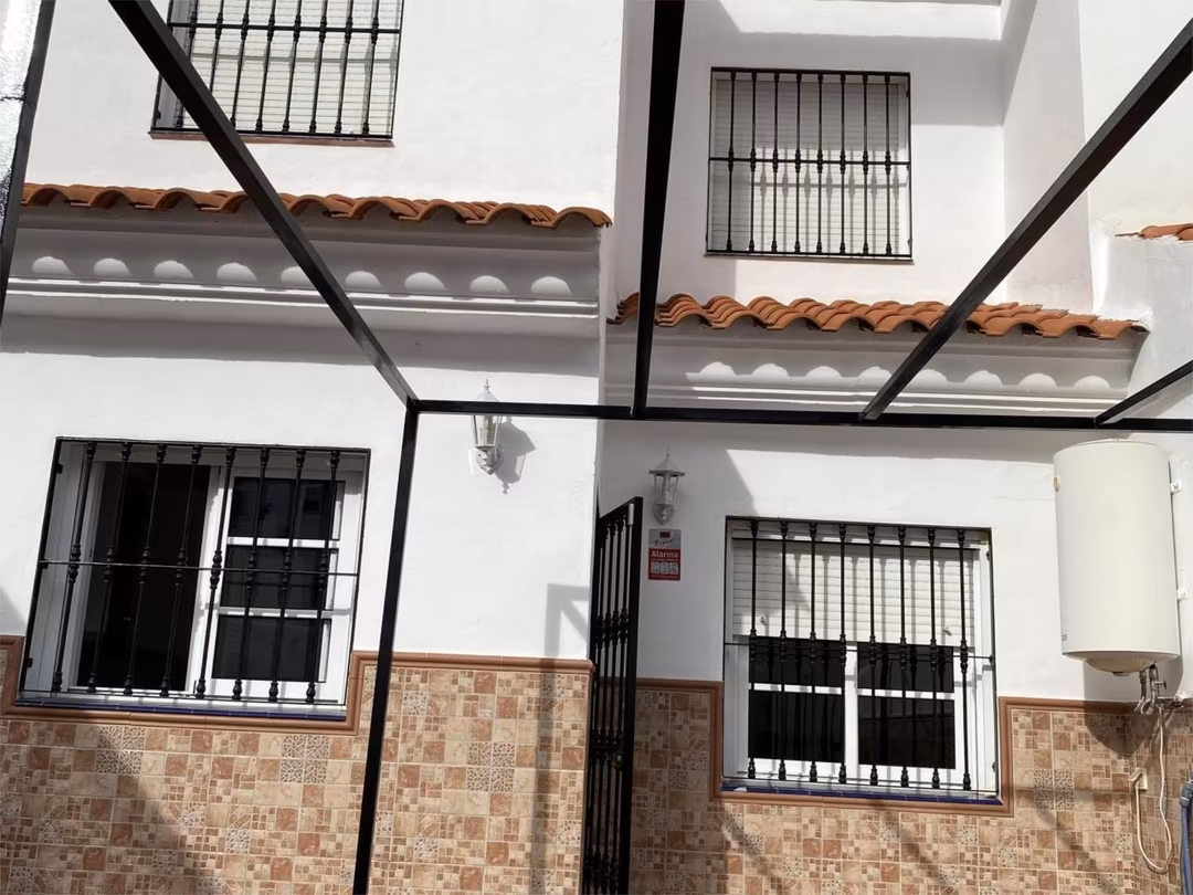 Casa adosada en  Calle Escritor Marcos Negrete 5 - Foto 6