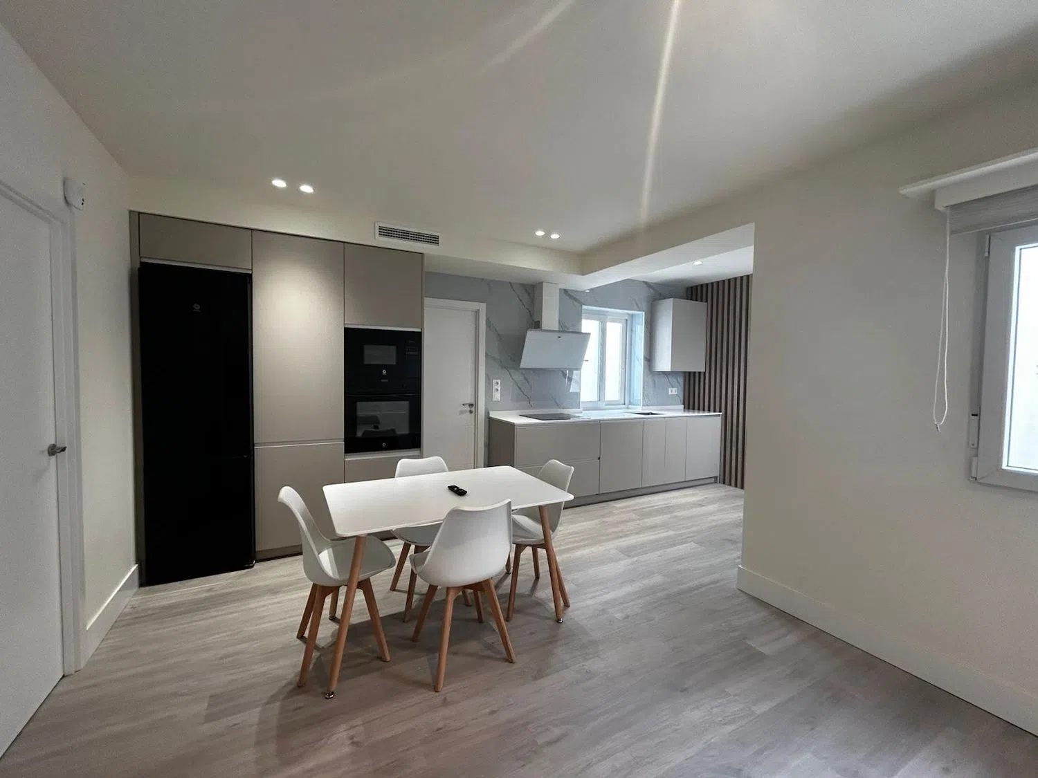 Piso en calle Alcalá, 438 - Foto 16