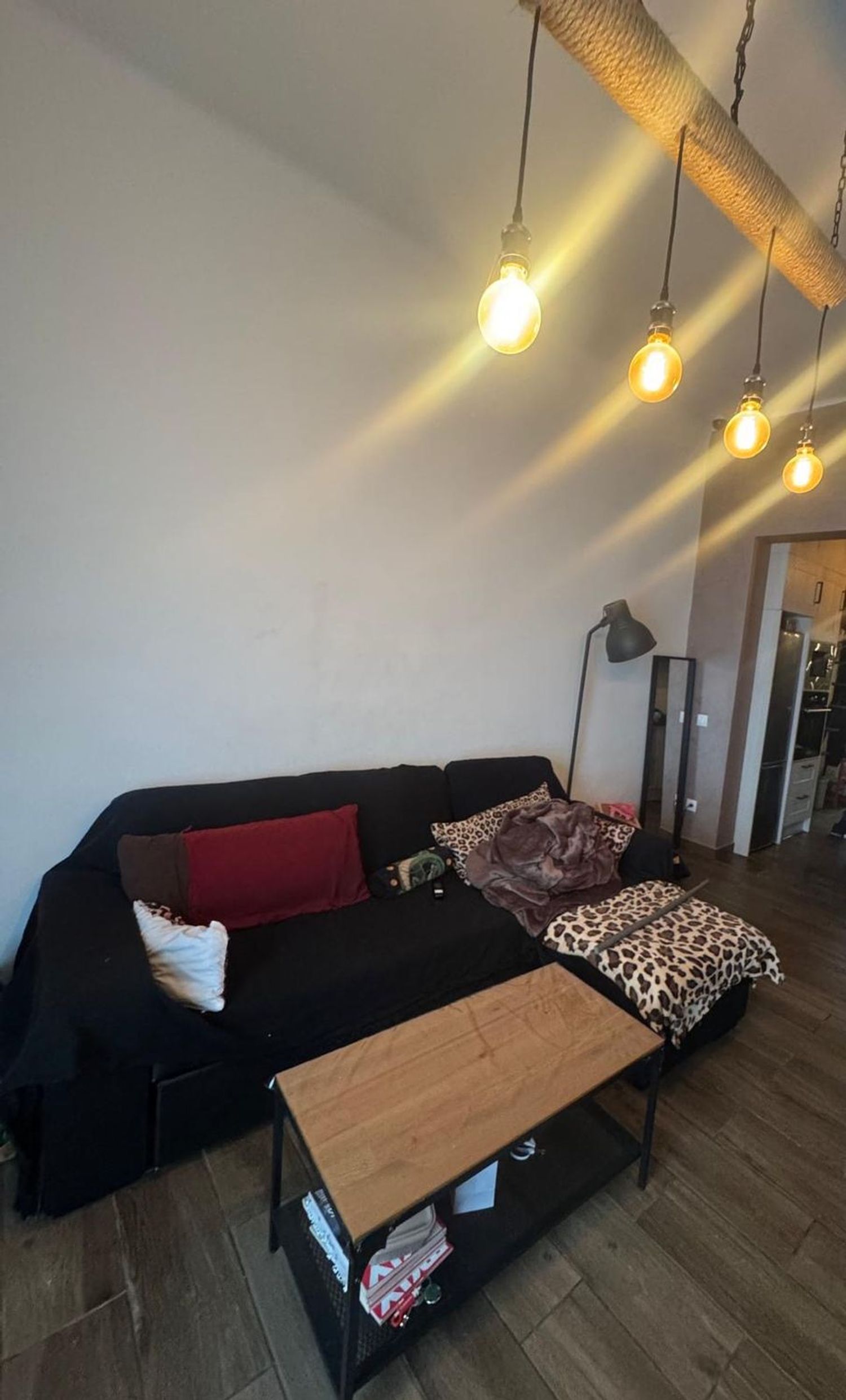 Estudio en avenida de les Corts Catalanes, 19 - Foto 4