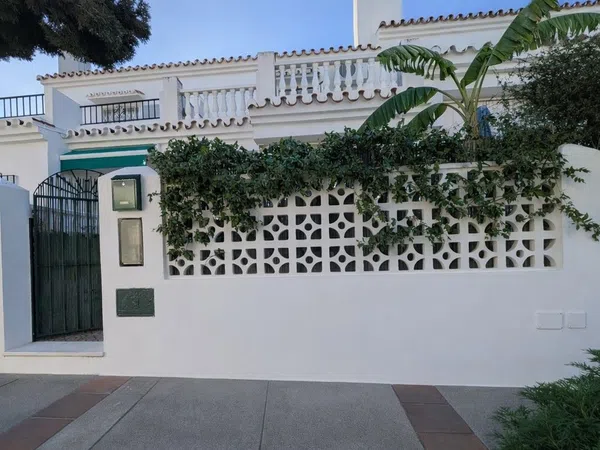 Chalet adosado en Urbanización las Pedrizas, Rincón de la Victoria s/n Na - Foto 2