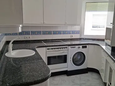 Piso en  Avenida Rufo García Rendueles 25 - Foto 3