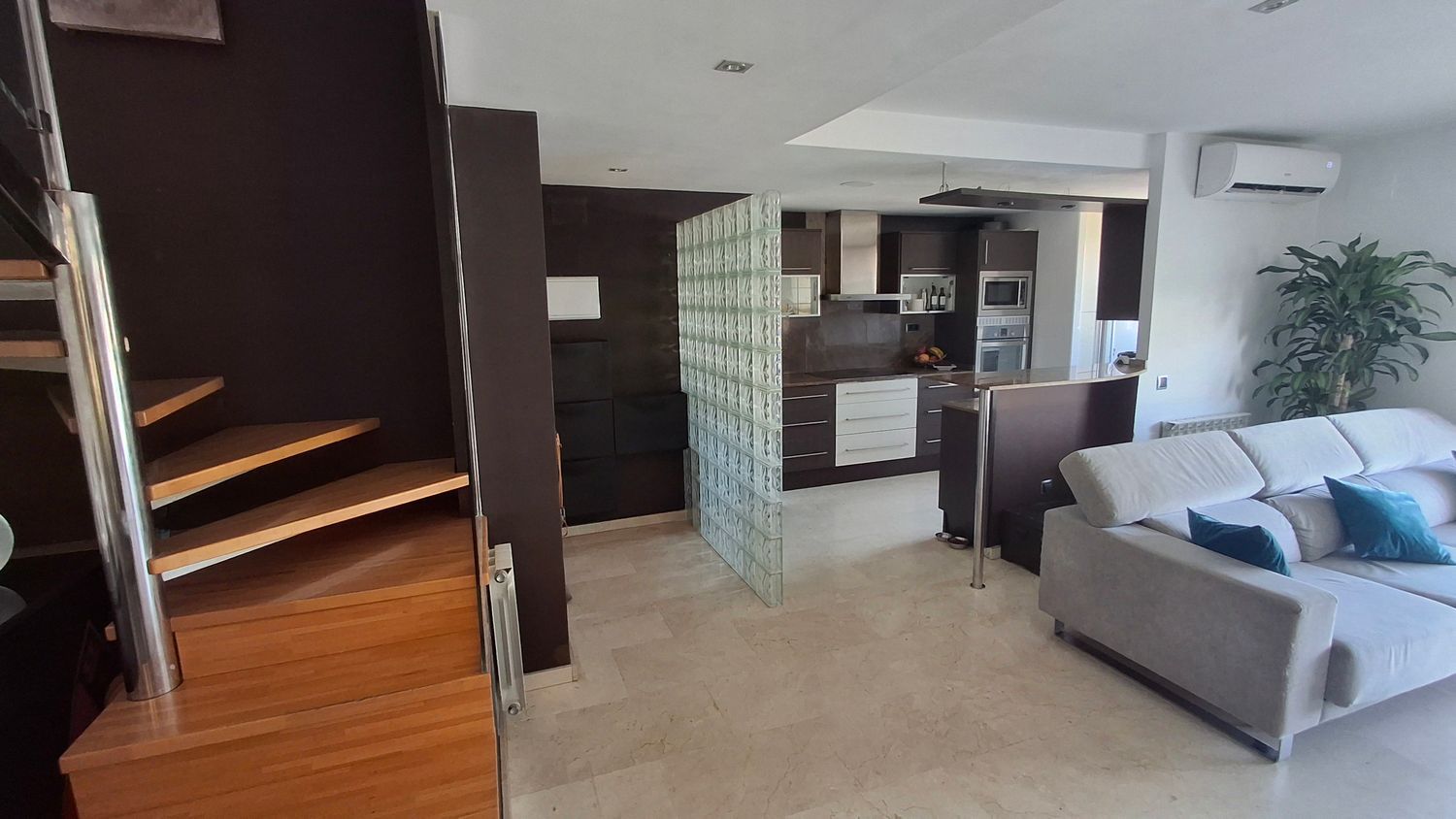 Dúplex en Calle de Sant Antoni, 238 - Foto 6