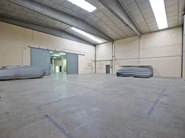 Nave Industrial en  Carrer Carrer Motors 306 - Foto 8