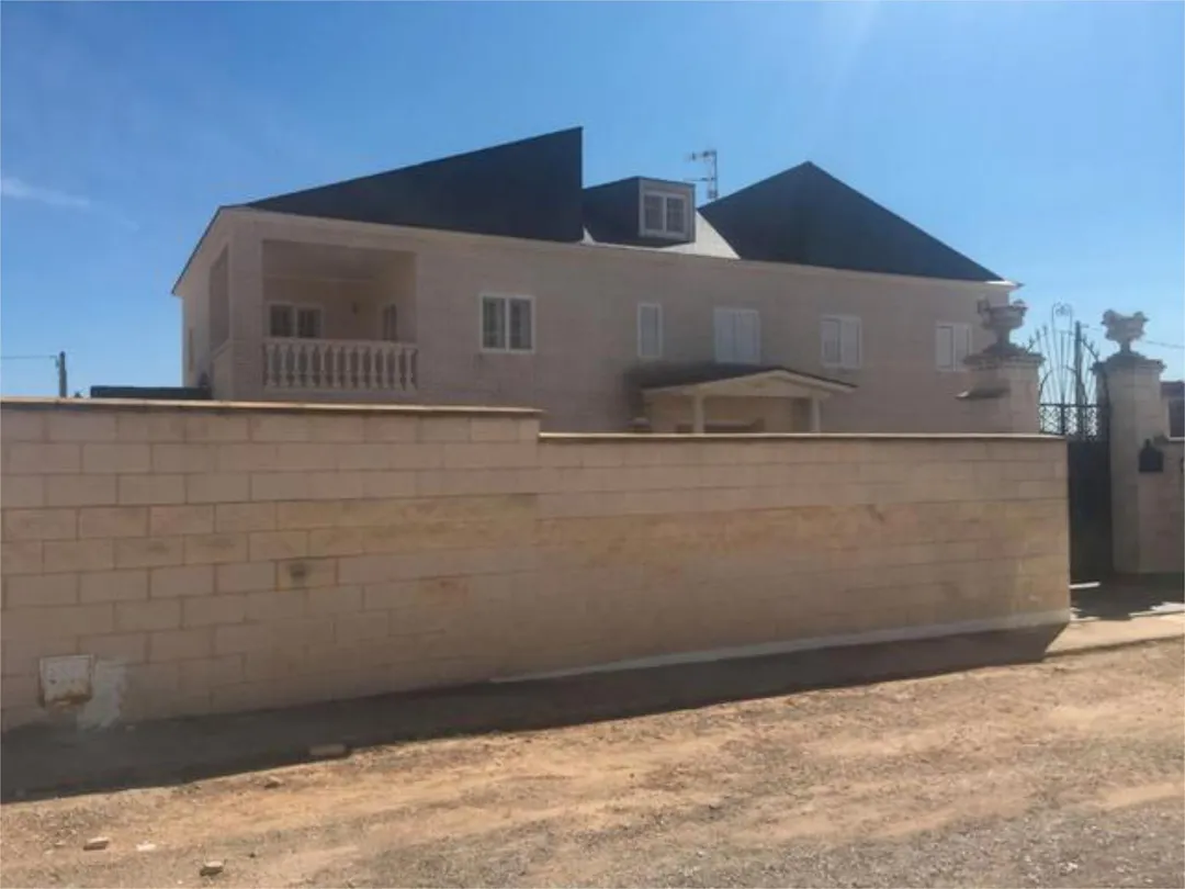 Casa adosada en pedralba - Foto 3